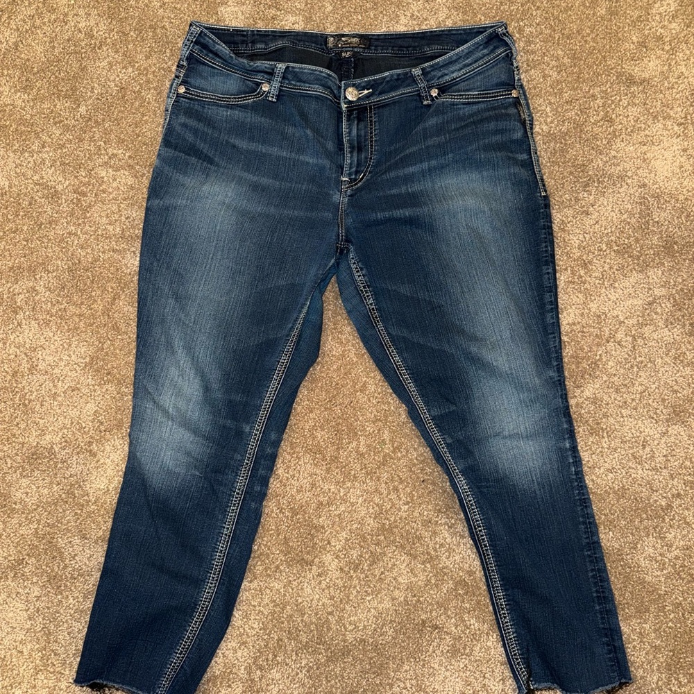 Silver Jeans Blue Ankle Cropped Jeans